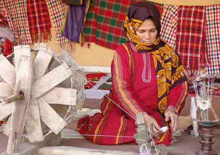 ابریشم بافی